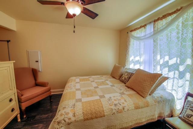 Atoka Historic Town Square Bungalow In Heart Of Brighton מראה חיצוני תמונה